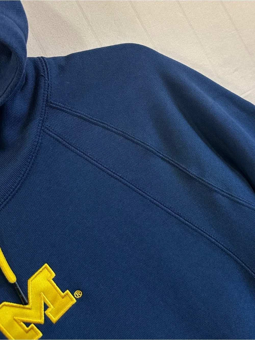 Jordan Brand University of Michigan Wolverines Pullover Hoodie Navy Blue Size L
